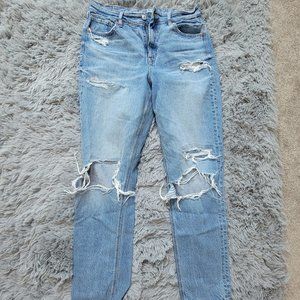 American Eagle Ripped Mom Jean